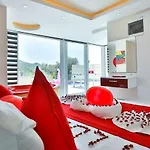 Βίλα İslamlar 1 Bedroom Secluded With Private Pool Hot Tub Καλκάν