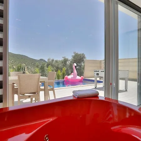 İslamlar 1 Bedroom Secluded With Private Pool Hot Tub ヴィラ カルカン